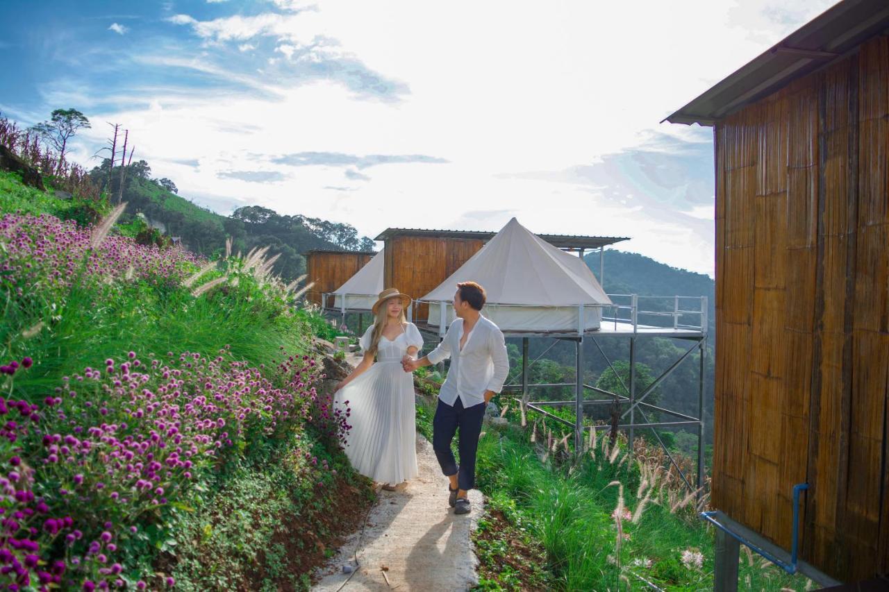 Готель ชิวชิวแคมป์ ภูชี้ฟ้า Ban Huai Han Екстер'єр фото